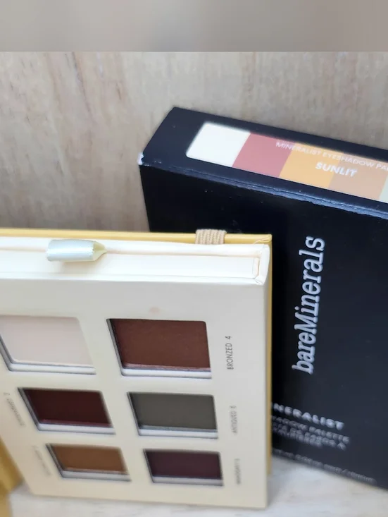 bareMinerals Mineralist Eyeshadow Palette - "Sunlit." - Picture 3 of 3